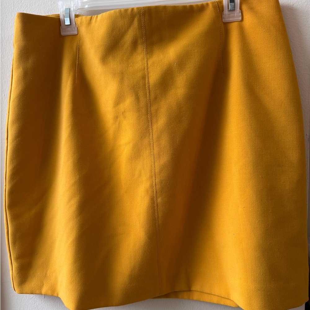 Ann Taylor Women’s Mustard Yellow Skirt